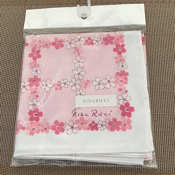 Nina Ricci Cherry Blossom Large Handkerchief - Picture 4 of 4